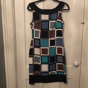Block color dress